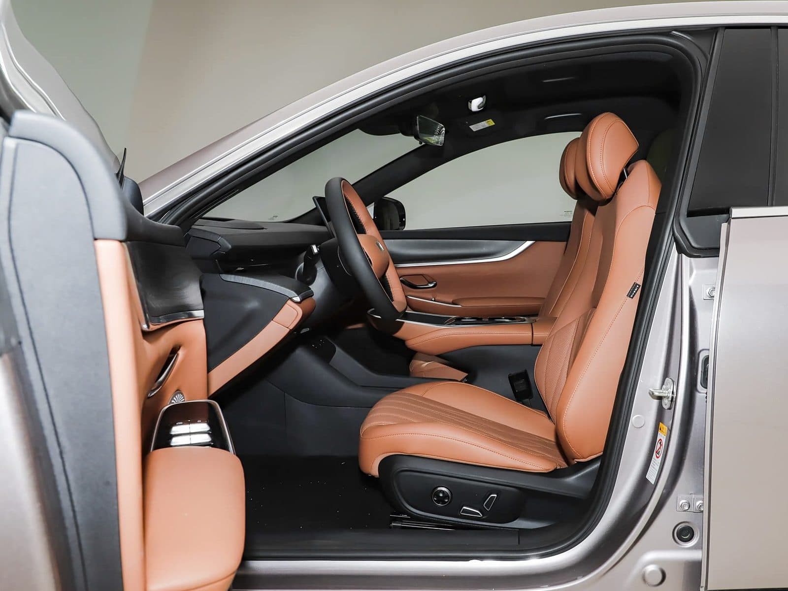 2026 Changan NEVO A07 — Mid-to-large liftback sedan, interior 3 (for export)