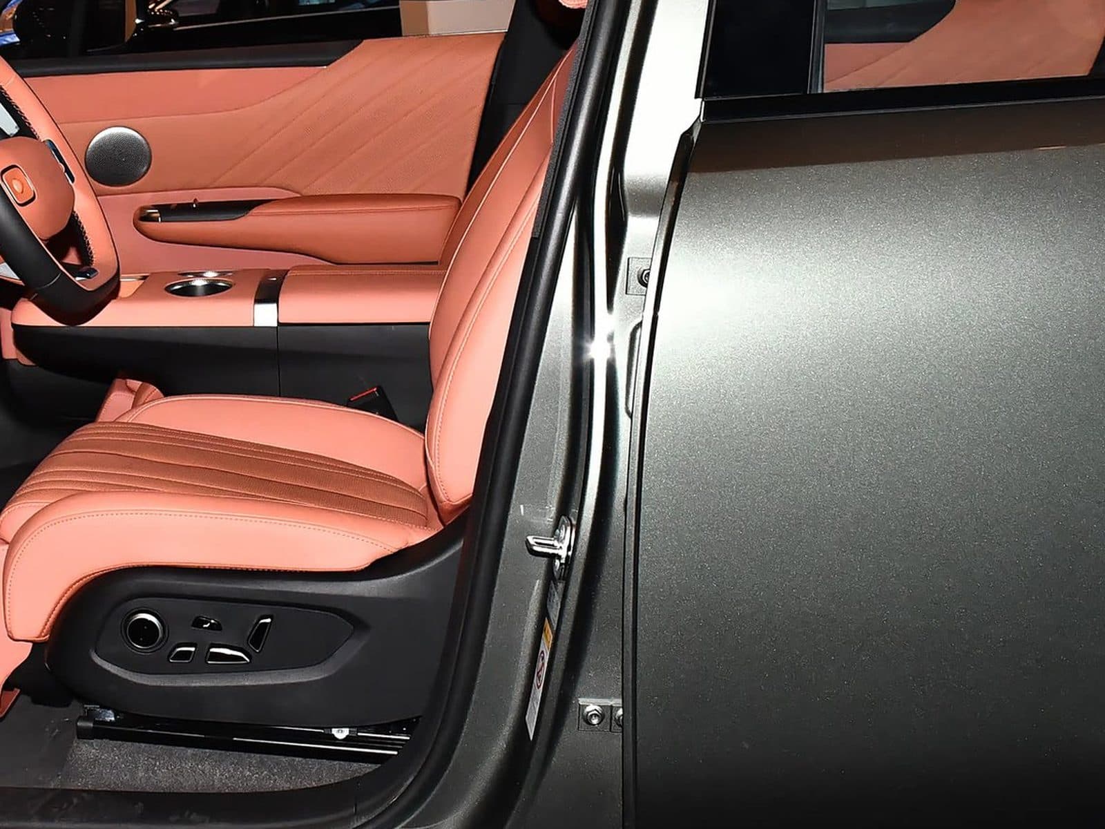 2026 Changan NEVO E07 — Large crossover SUV, interior 1 (for export)