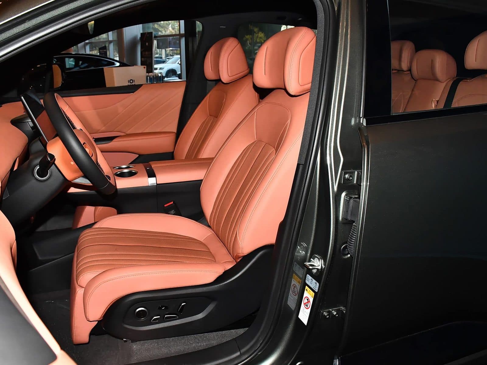 2026 Changan NEVO E07 — Large crossover SUV, interior 2 (for export)