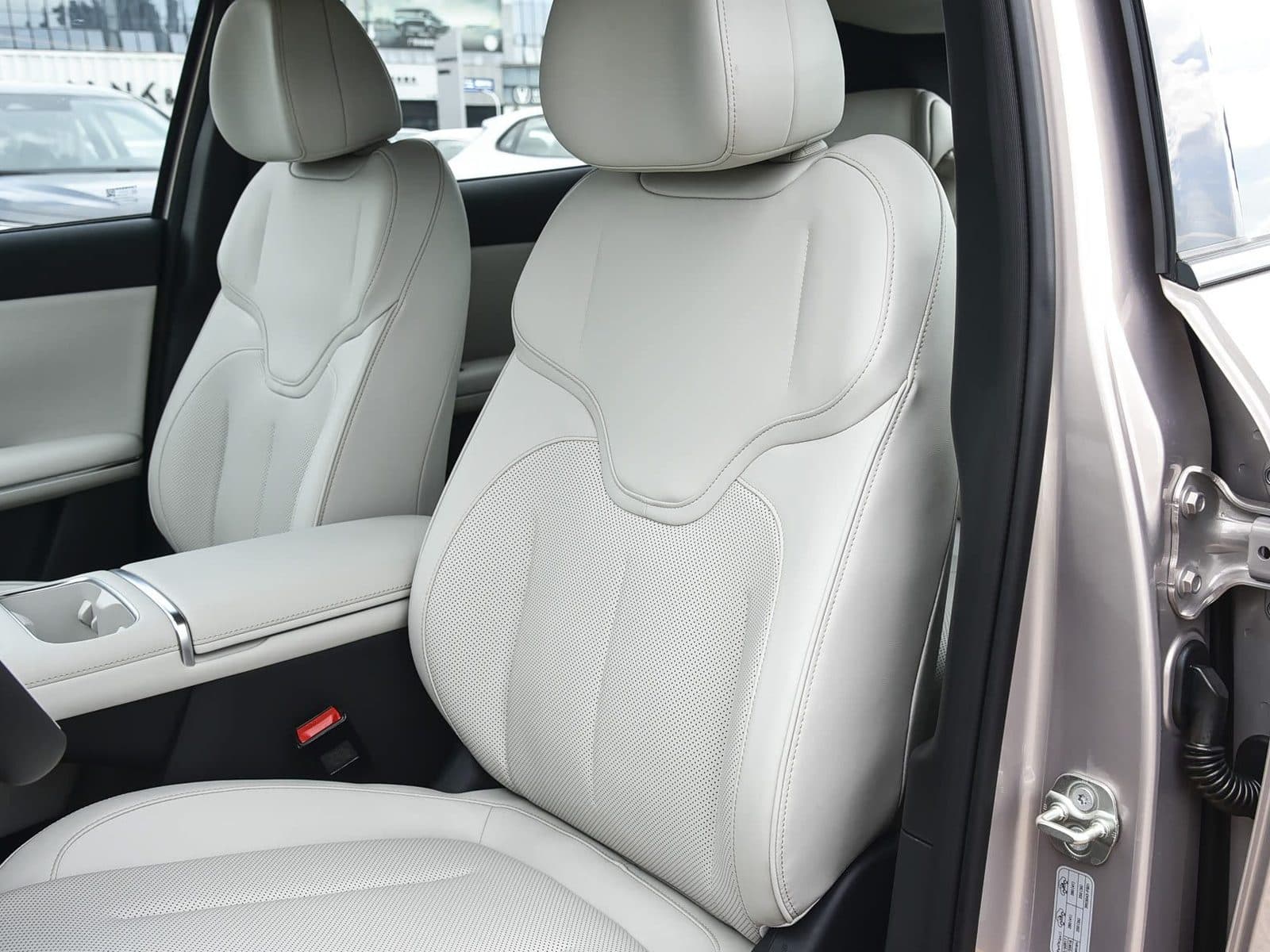 2026 Changan NEVO Q05 — Compact SUV, interior 3 (for export)
