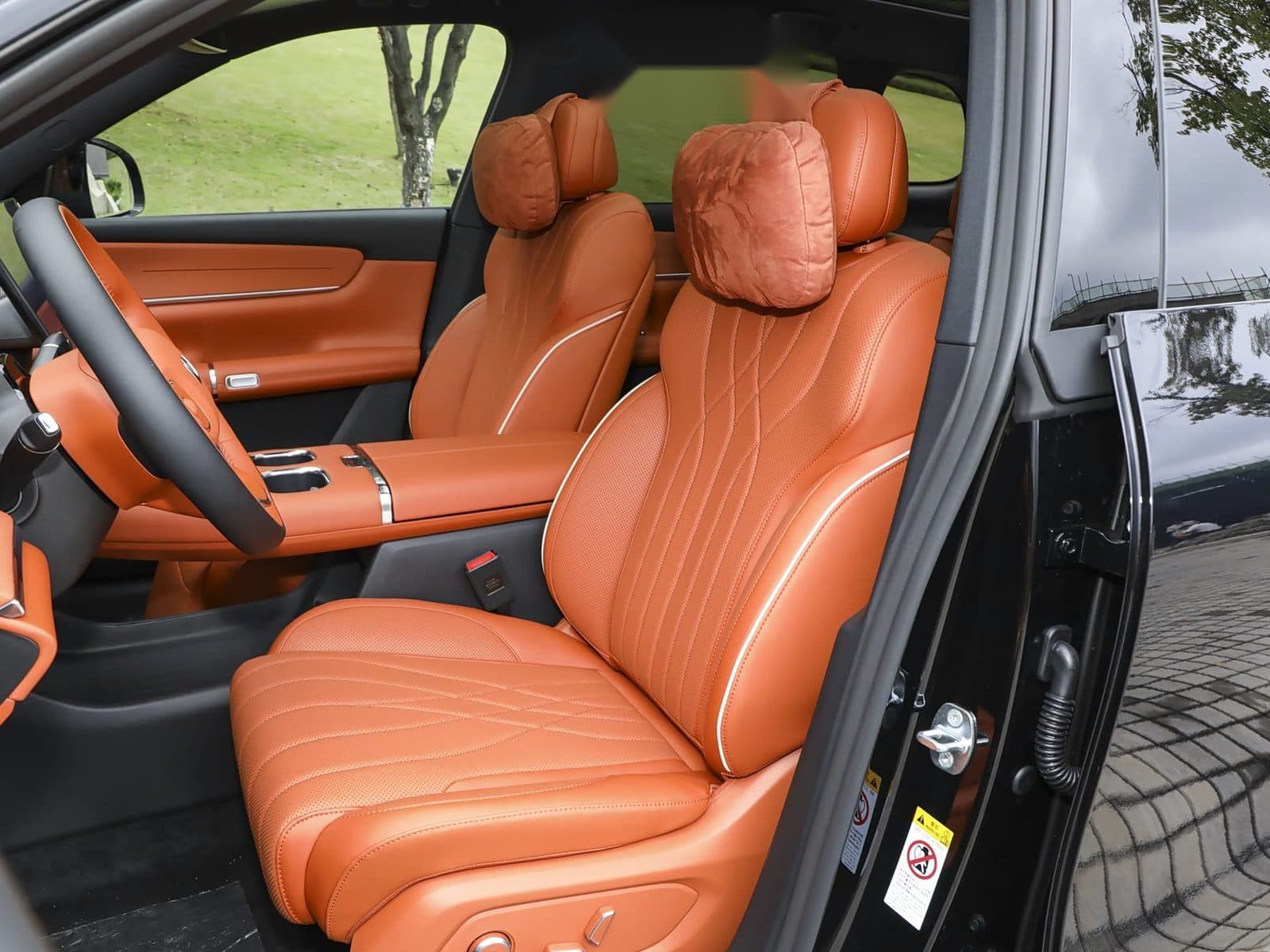 2025 Changan NEVO Q07 — Midsize SUV, interior 3 (for export)
